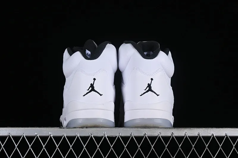 All categories Air Jordan Jordan series basketball shoes Air Jordan 5 Air Jordan 5 Retro AJ5 Joe 5 white black DD0587-110